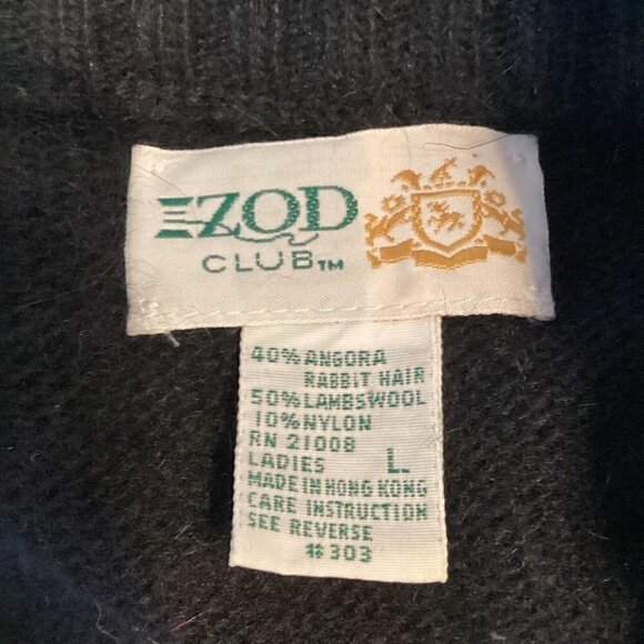Vintage Izod Club Sweater Size L Black Angora Wool Blend V-Neck Shoulder Pads - Picture 6 of 6